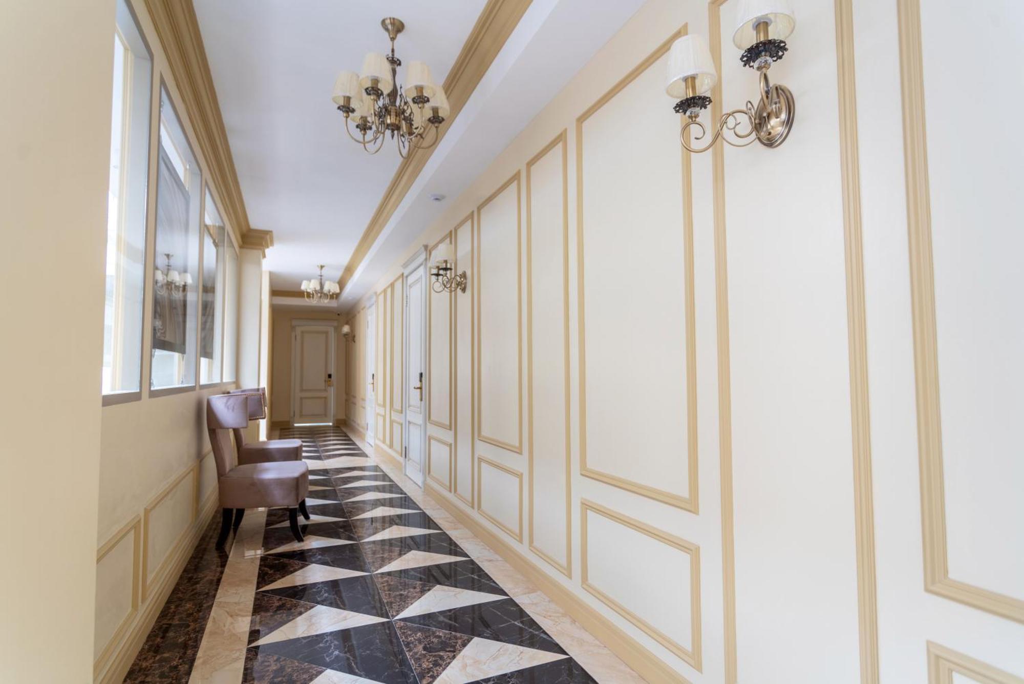 Royal Bv Hotel Ust-Kamenogorsk Ngoại thất bức ảnh