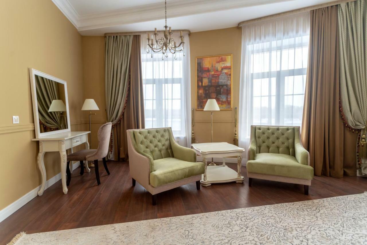 Royal Bv Hotel Ust-Kamenogorsk Ngoại thất bức ảnh