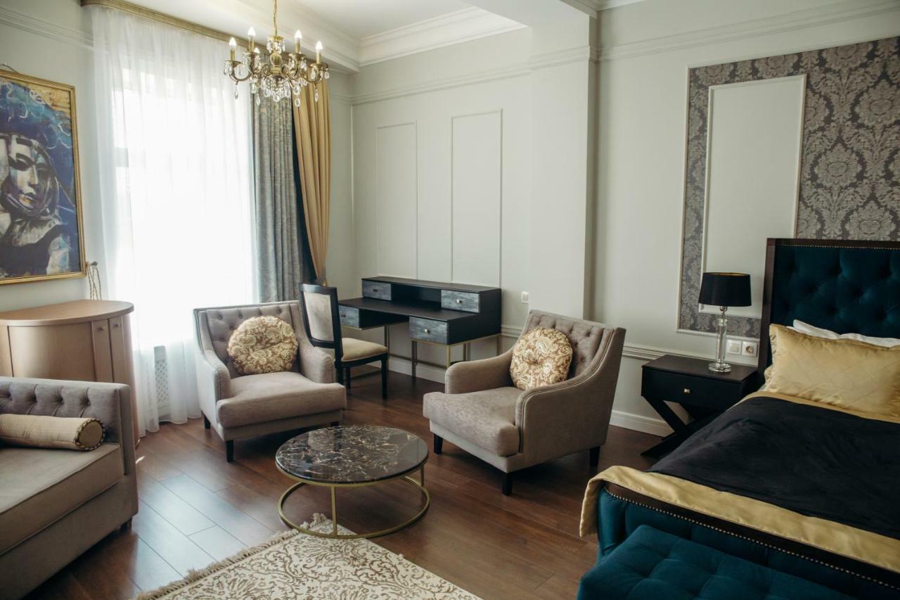 Royal Bv Hotel Ust-Kamenogorsk Ngoại thất bức ảnh