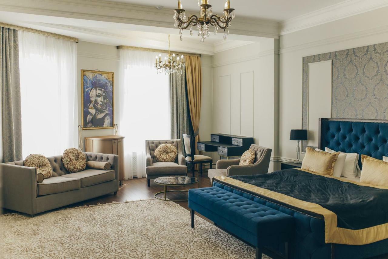 Royal Bv Hotel Ust-Kamenogorsk Ngoại thất bức ảnh